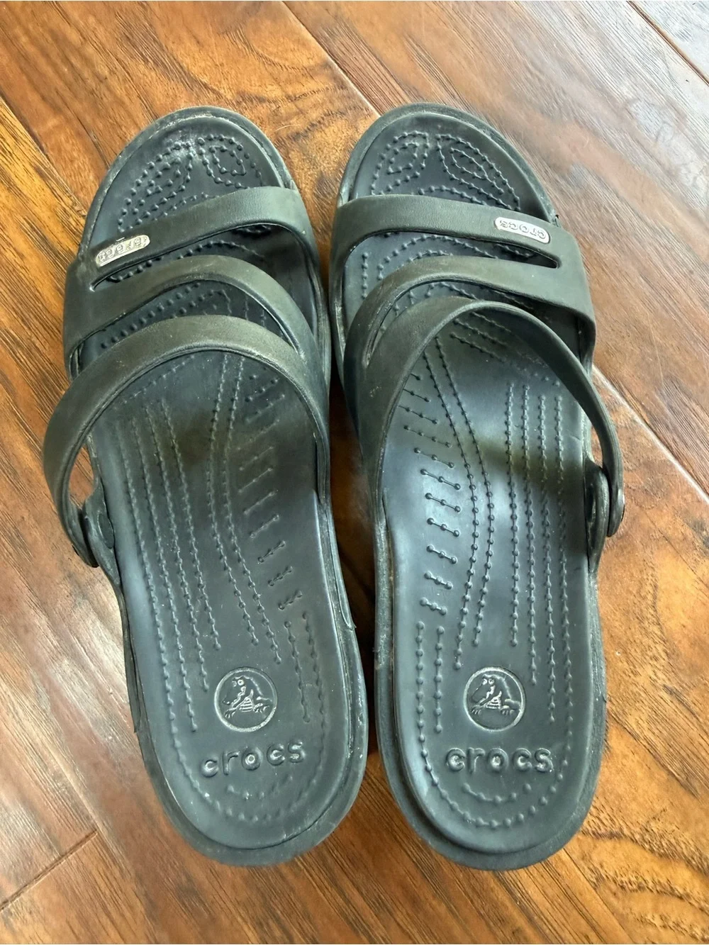 CROCS Women's Black Strappy Slide Sandals